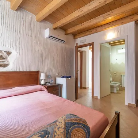 Гостьовий будинок Casa Luce *